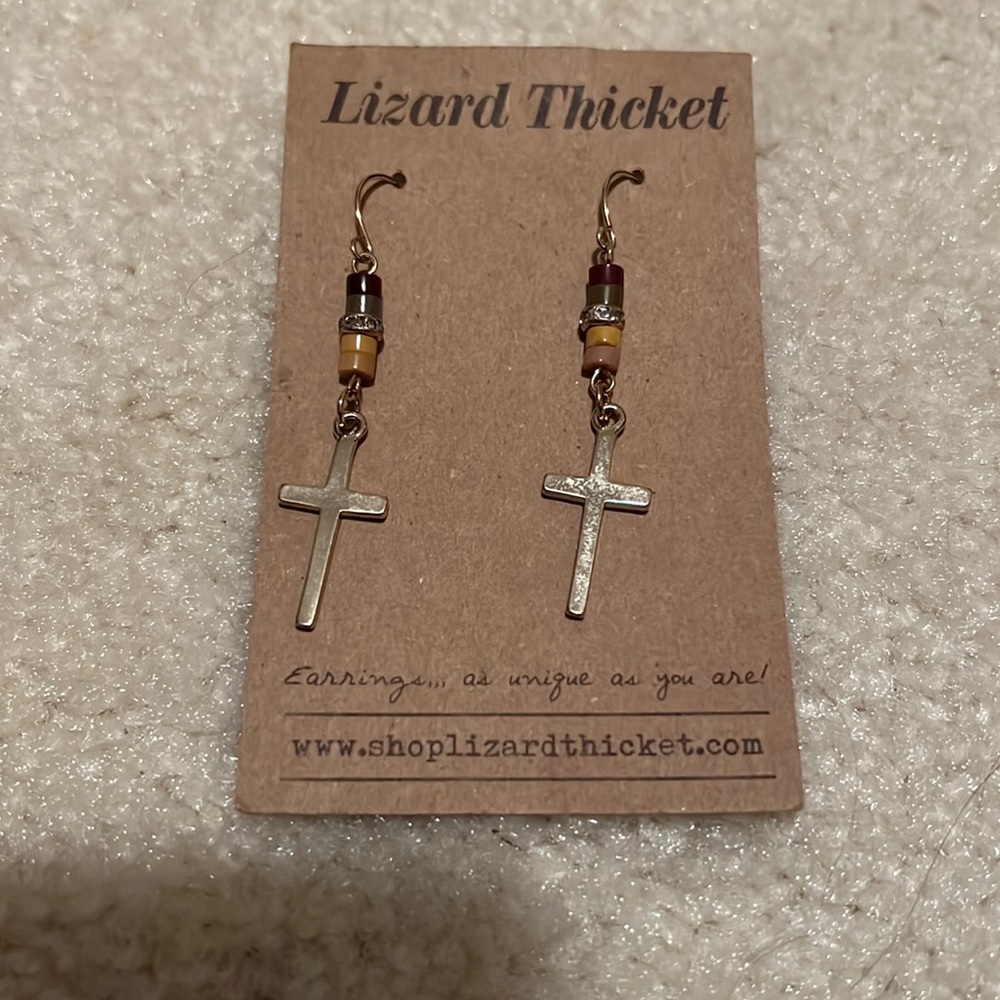NWT Lizard Thicket Cross Earrings